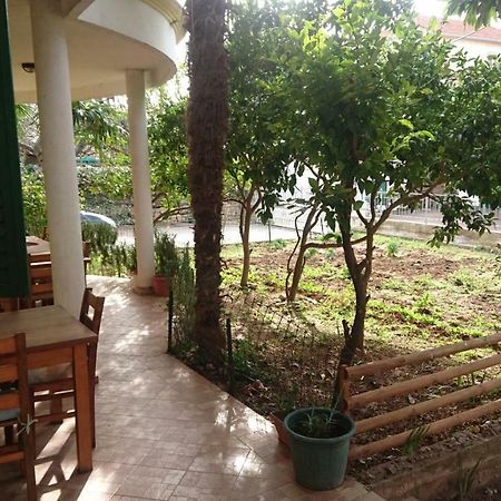 Apartmani Milka Pakoštane Esterno foto