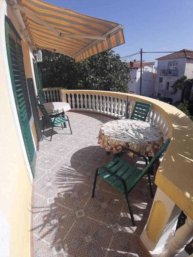 Apartmani Milka Pakoštane Esterno foto